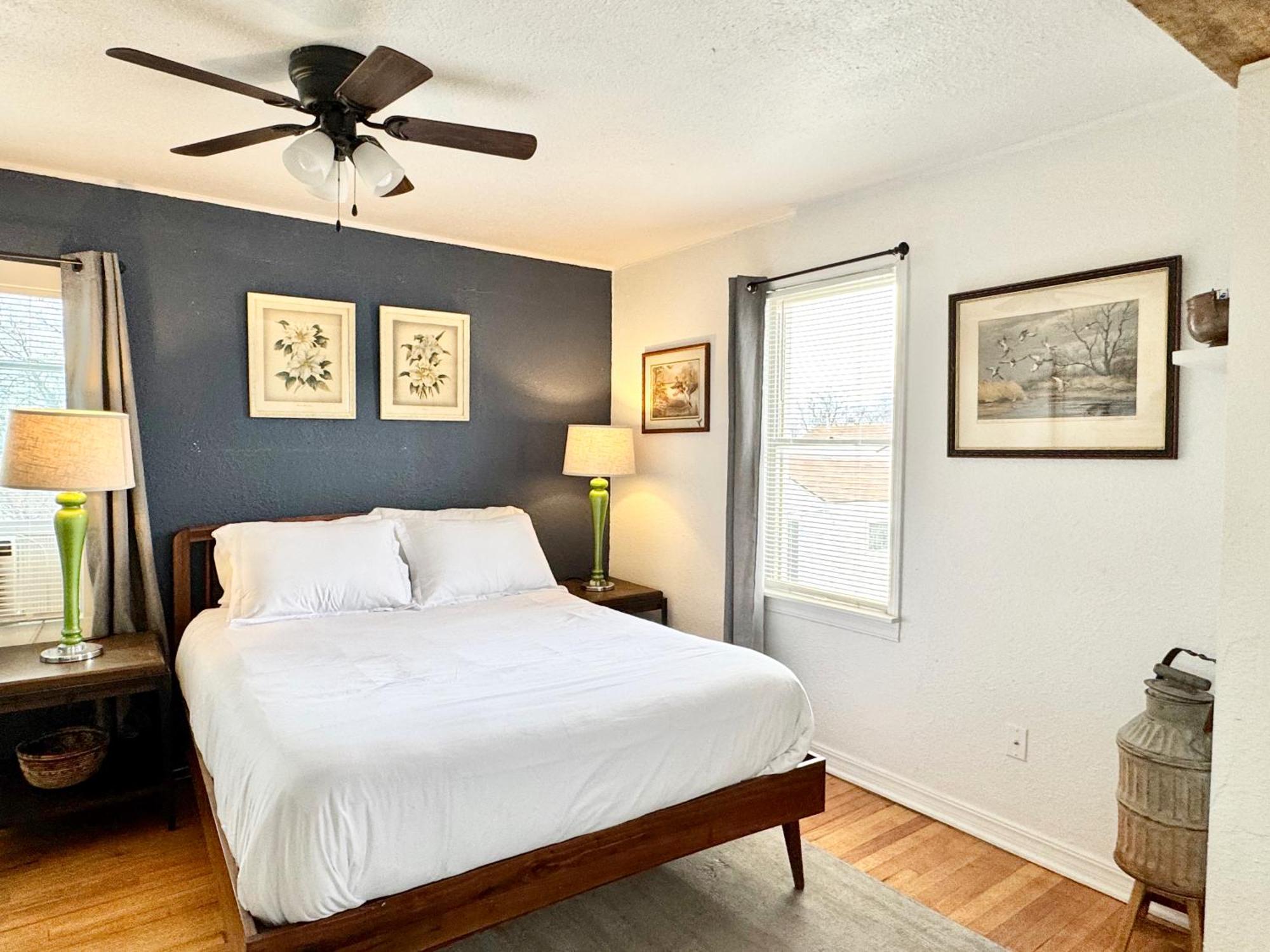 Upgraded Suite - Easy Access To Uptown #N29 Оклахома-Сити Экстерьер фото