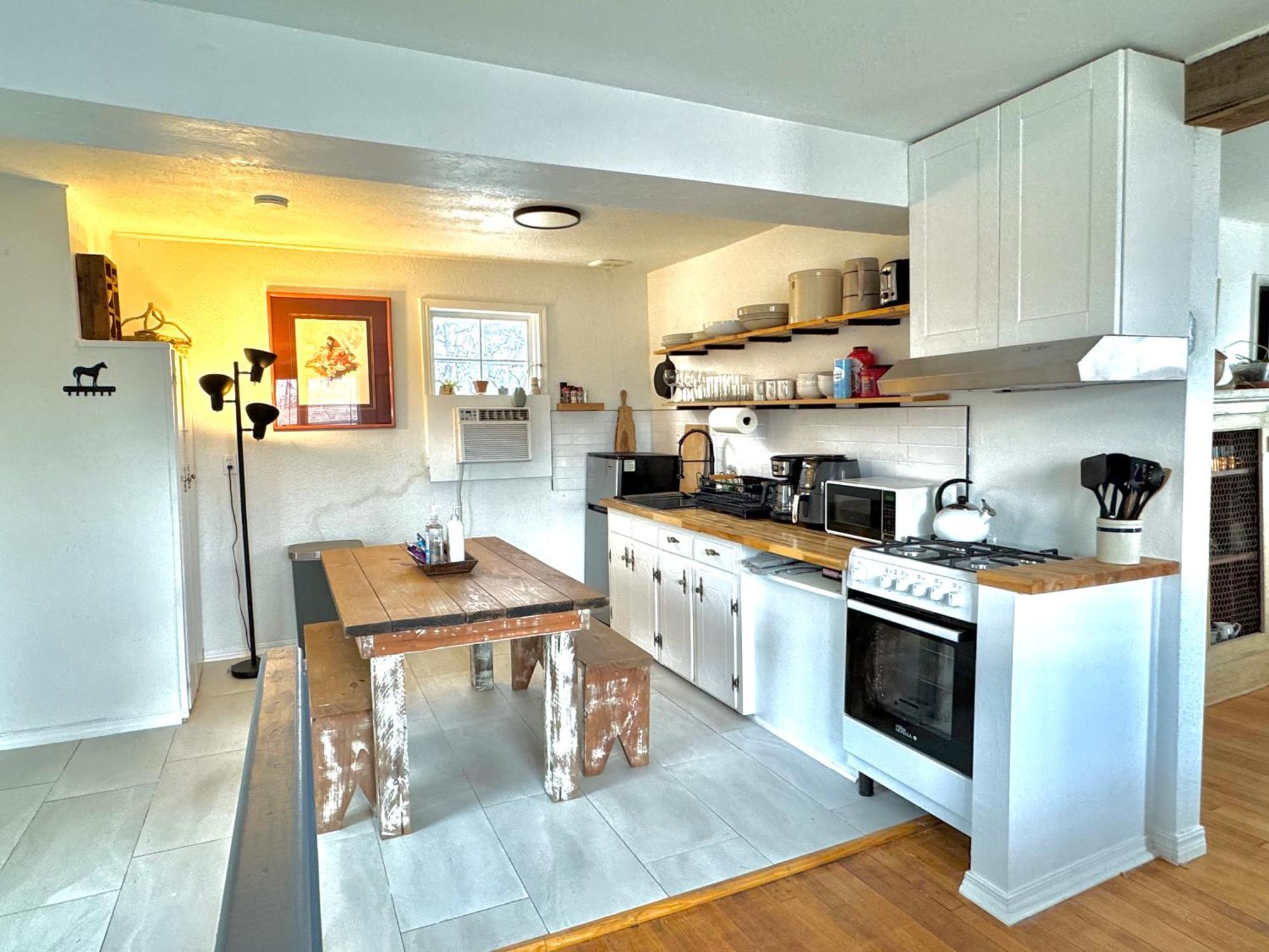 Upgraded Suite - Easy Access To Uptown #N29 Оклахома-Сити Экстерьер фото
